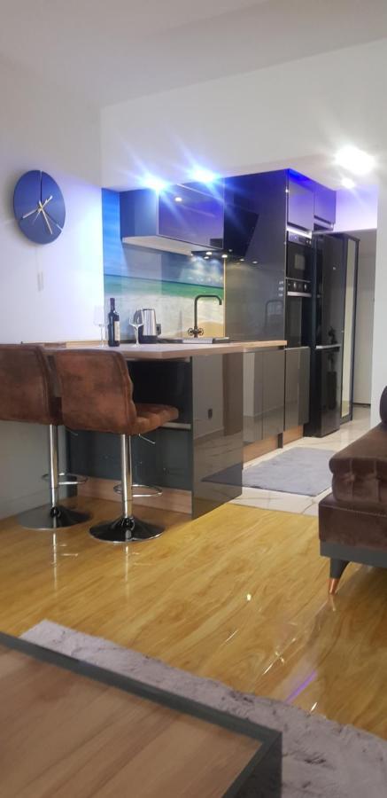 Centar 5 Star Apartment Kraljevo Bagian luar foto
